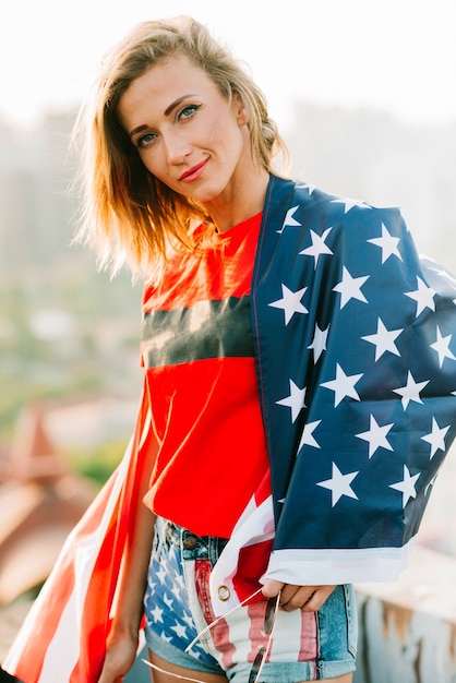 미국 국기와 소녀