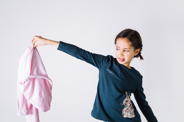 Free photo girl with dirty cloth