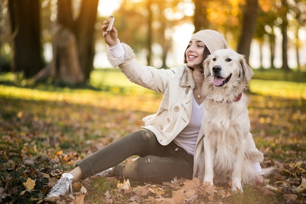 Ragazza con cane