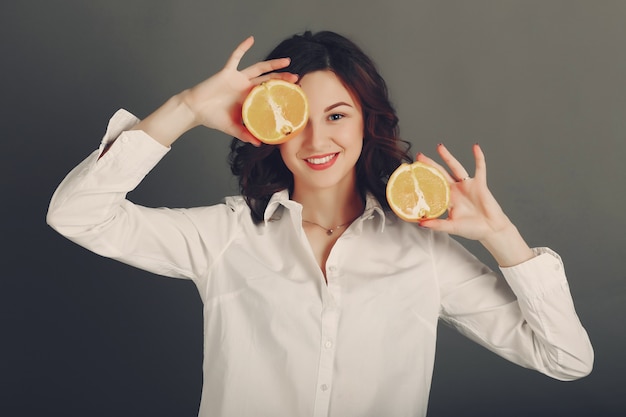 girl with fruit