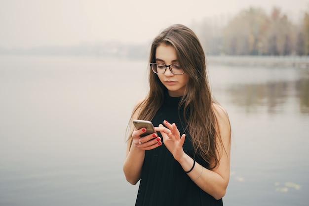 Free photo girl with phone