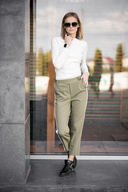 Page 4  Tailored Pants Images - Free Download on Freepik