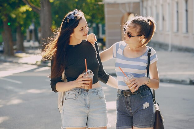 Ragazze nella città