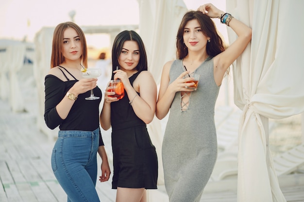 girls with cocktails