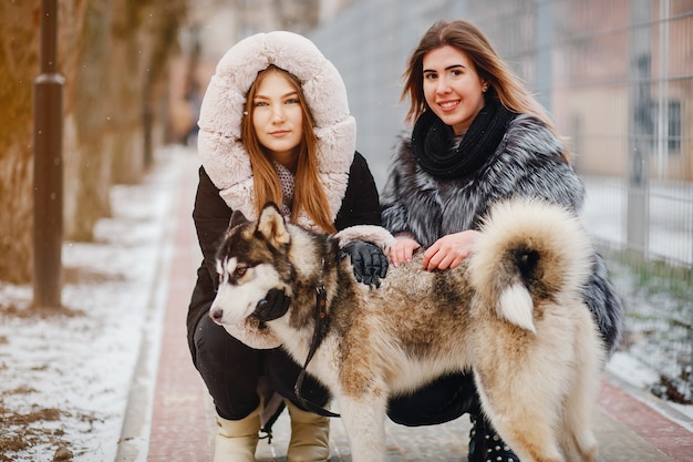 Free photo girls with dog