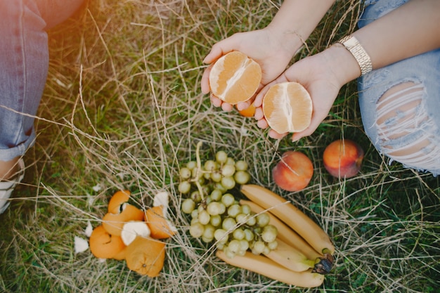 Free photo girls with fruits