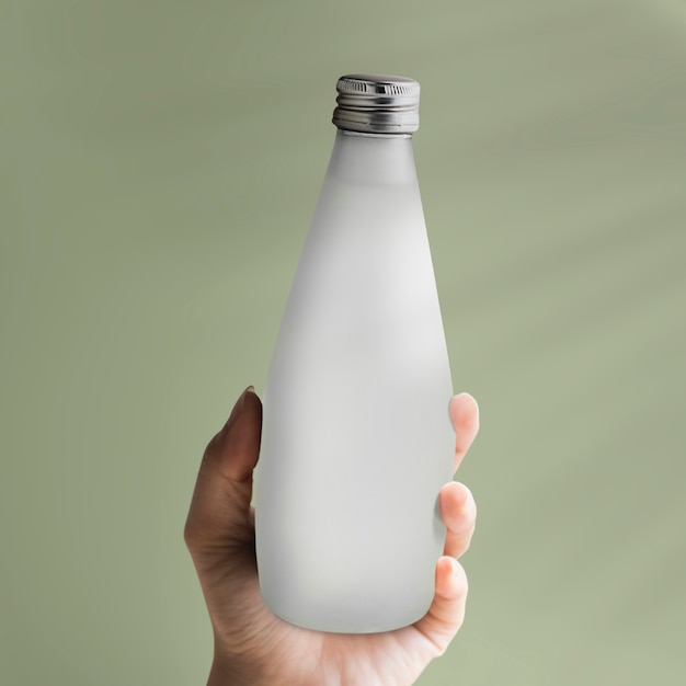Упаковка из стеклянных бутылок для органических напитков