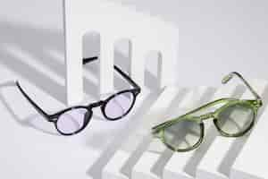 Free photo glasses with slightly rounded frame