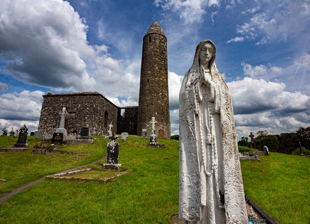 Glendalough 수도원 사이트, 아일랜드 공화국 Mayo 카운티의 Derrybawn