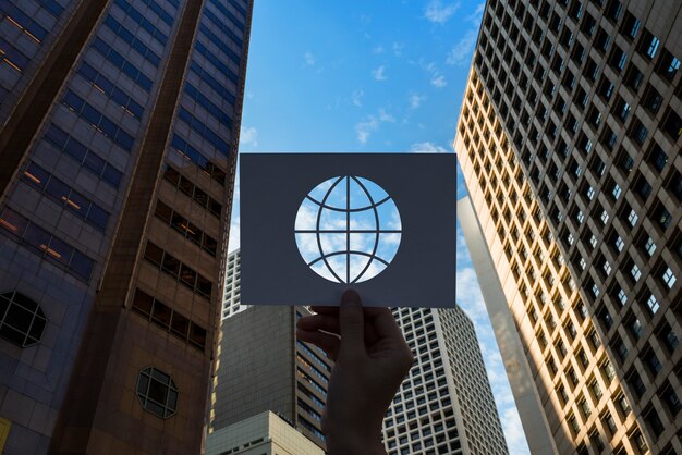 Глобализация сетевых технологий перфорированный бумажный глобус