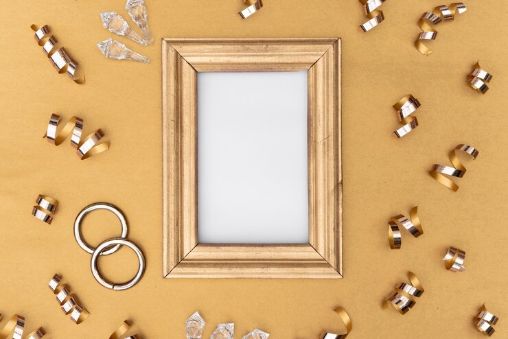 Free Photo golden frame with various decorations