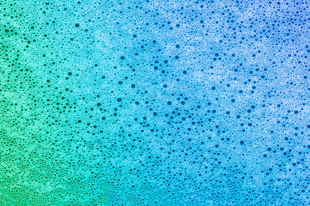 Gradient liquid with bubbles