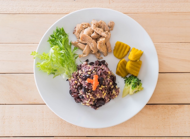 grain with rice berry and roast pork