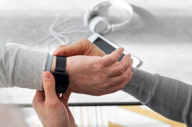 Умные часы на платформе Wear OS: актуальный обзор рынка в третьем квартале
