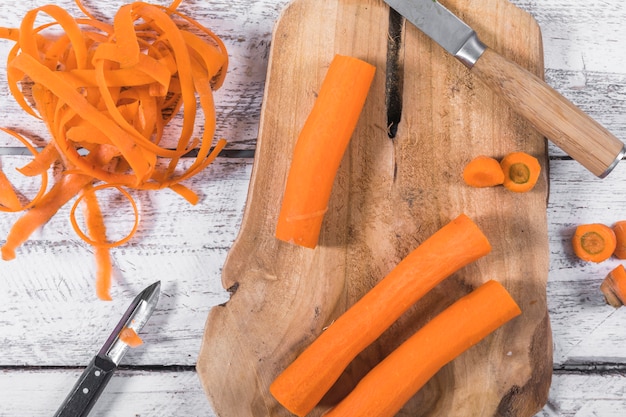 Free photo grating carrots