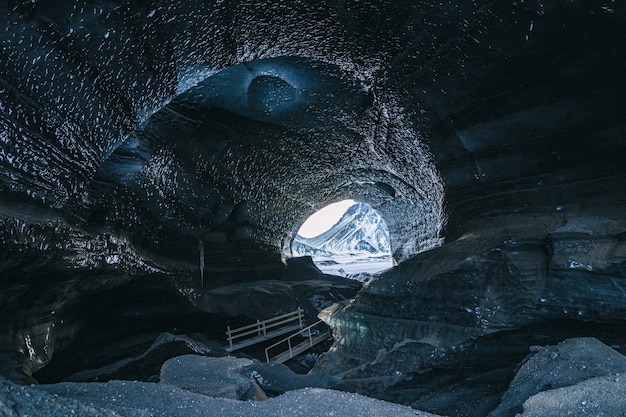 Бесплатное фото Серая пещера
