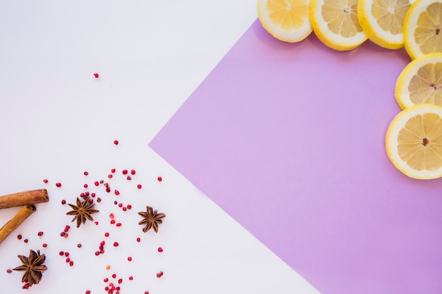 Free photo great composition with lemon slices and star anise