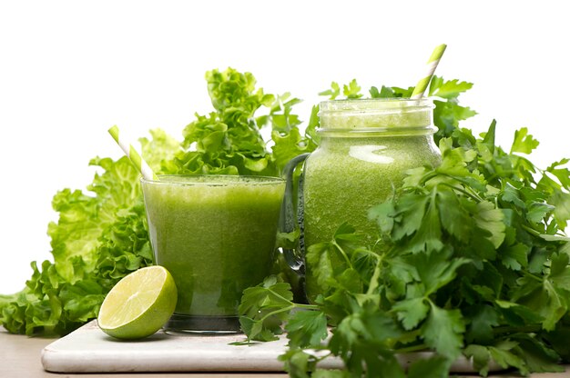 Green detox smoothie. Smoothie recipes for a fast weight loss