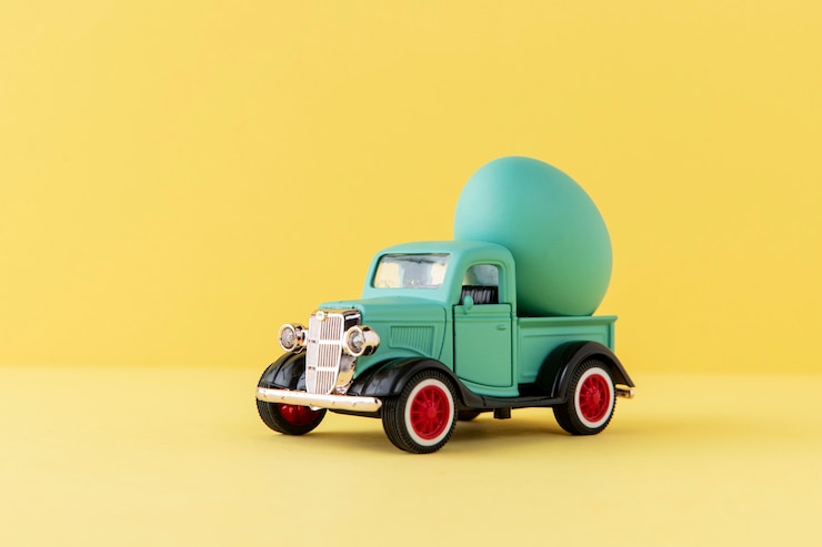 Free Photo green easter car with green egg