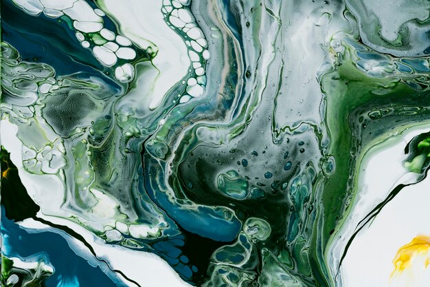 緑の大理石の渦巻き模様の背景DIY流れるテクスチャ実験アート