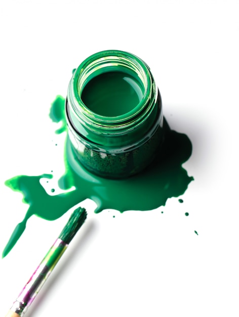 Green paint