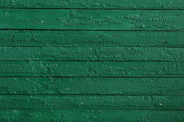 水平ストライプの緑の塗装木材