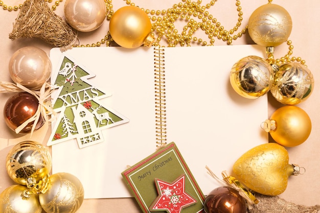 Free photo greeting card mock up with christmas ornaments