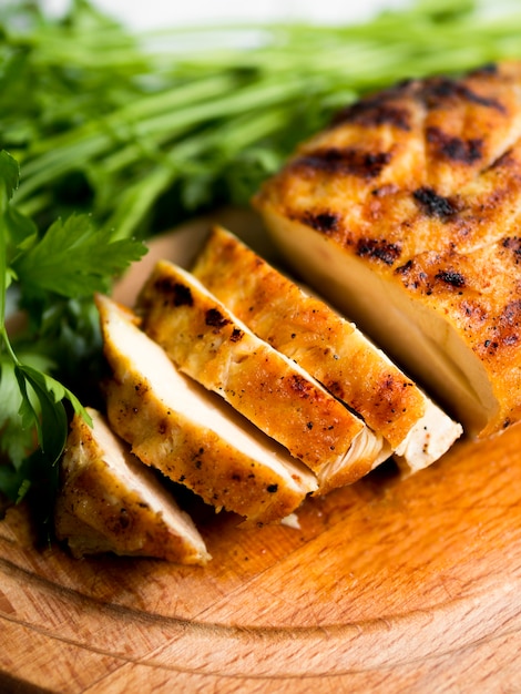 Grilled chicken breast with parsley