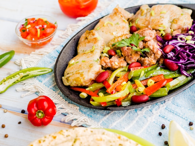 Grilled chicken with julienned vegetables