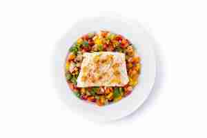 Free photo grilled cod with vegetables in plate isolated on white background