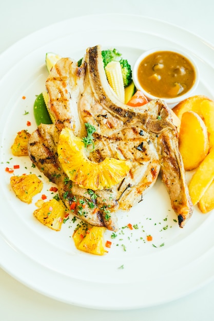 Жаркое из мяса свинины