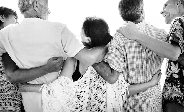 Free photo group of senior adults at the beach