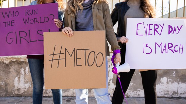 Free photo group of women fighting for equal rights