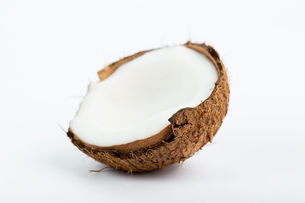 Free photo half coconut fresh ripe isolated