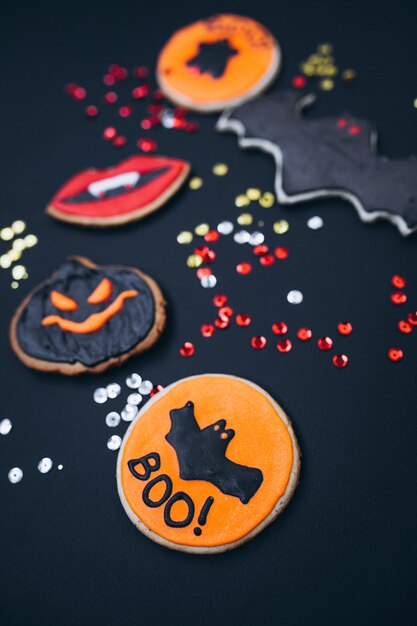 Free photo halloween decorated homemade ginger cookies