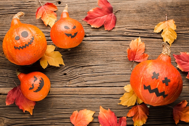 Halloween decoration pumpkins and leaves