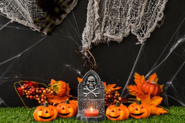 Free photo halloween graveyard with net