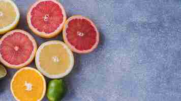 Free photo halves of citruses