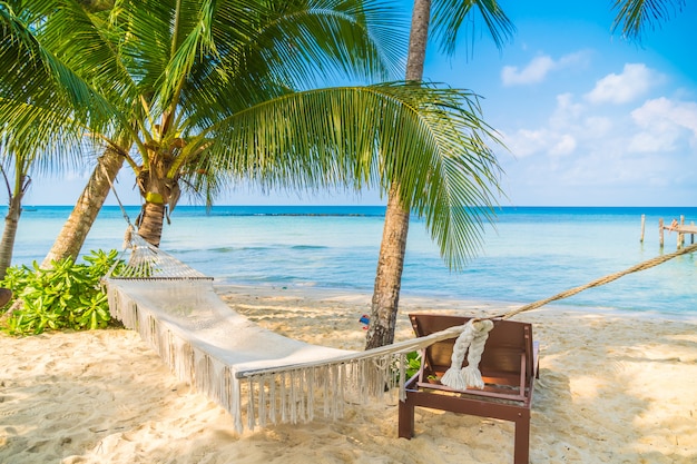 Free photo hammock on the beach