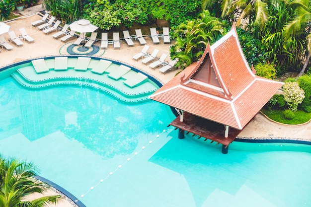 Free photo hammocks, pool and pub seen from above