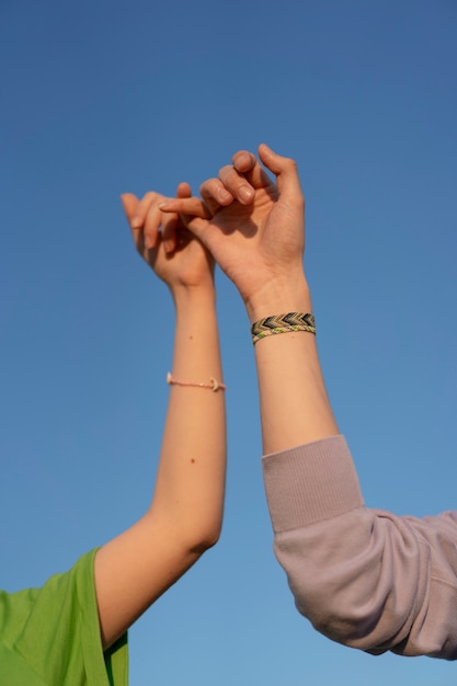 Free photo hand gestures representing friendship