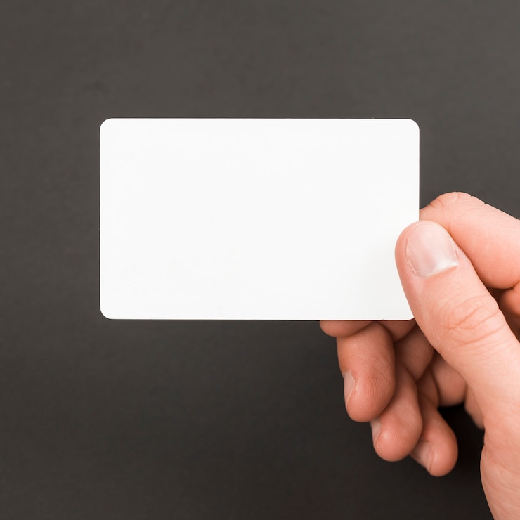 Free Photo hand holding business card