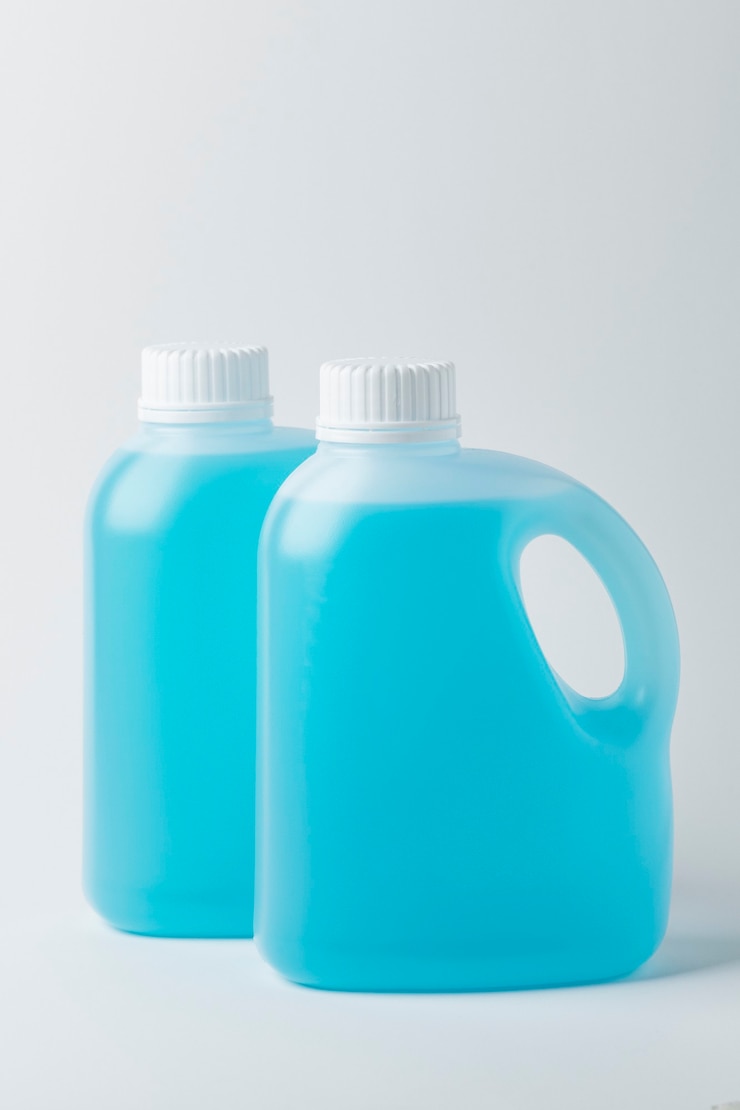 Free Photo hand sanitizer in gallons