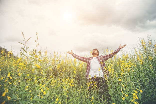 Free photo handsome meadow peace freedom cloud