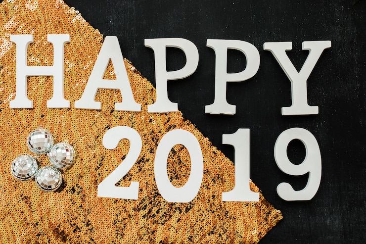 無料Photo オレンジ色のスパンコールの幸せ2019碑文