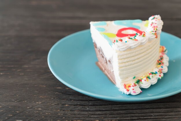생일 축하 아이스크림 케이크