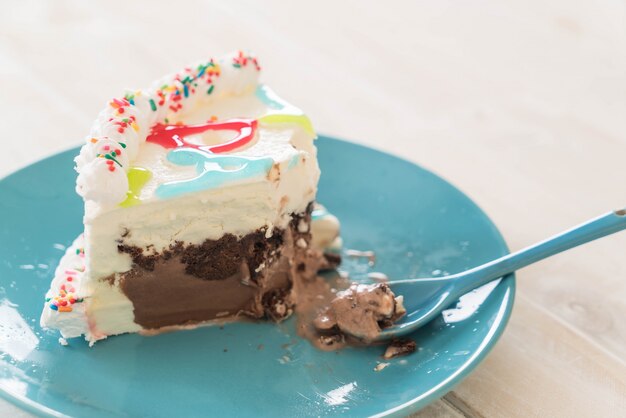 happy birthday ice-cream cake