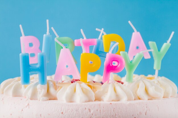 Happy birthday writing on cake