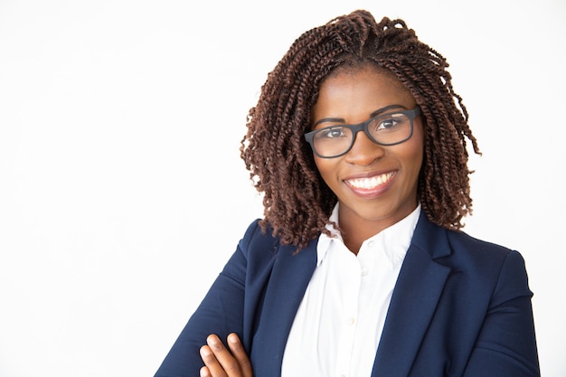 Free photo happy confident female professional wearing eyeglasses