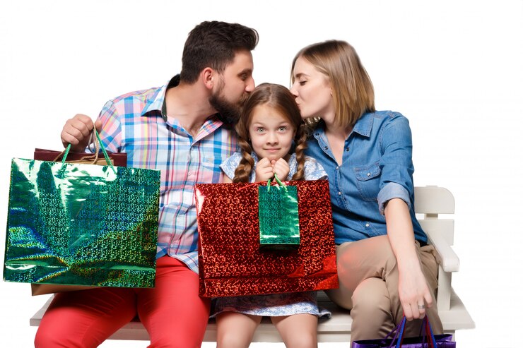 Family Christmas Shopping and also Present Concepts